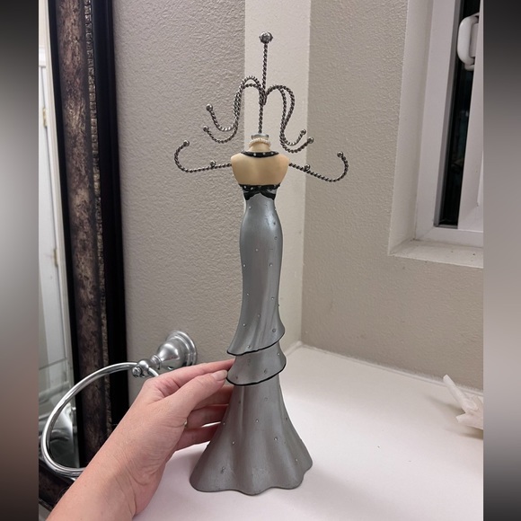 Necklace holder stand - Picture 5 of 5